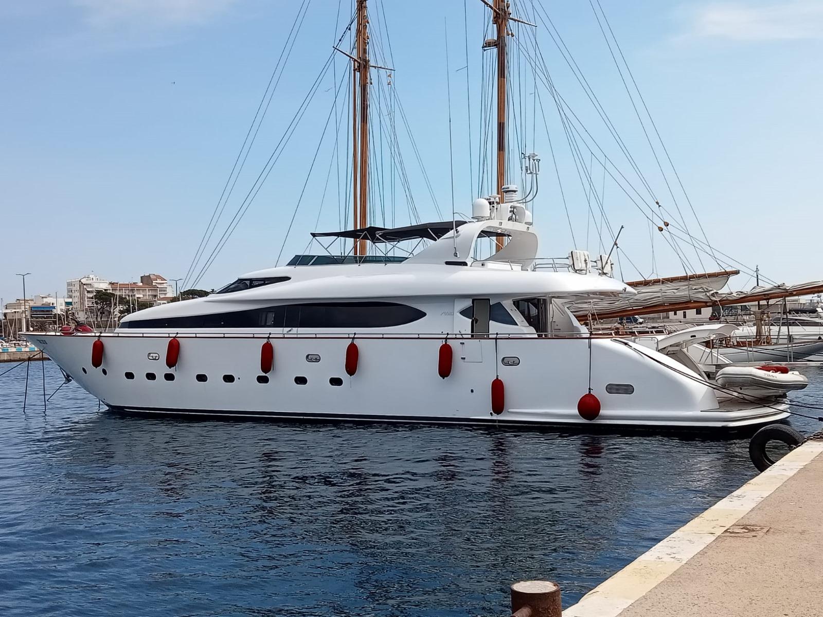 2000 Maiora 31