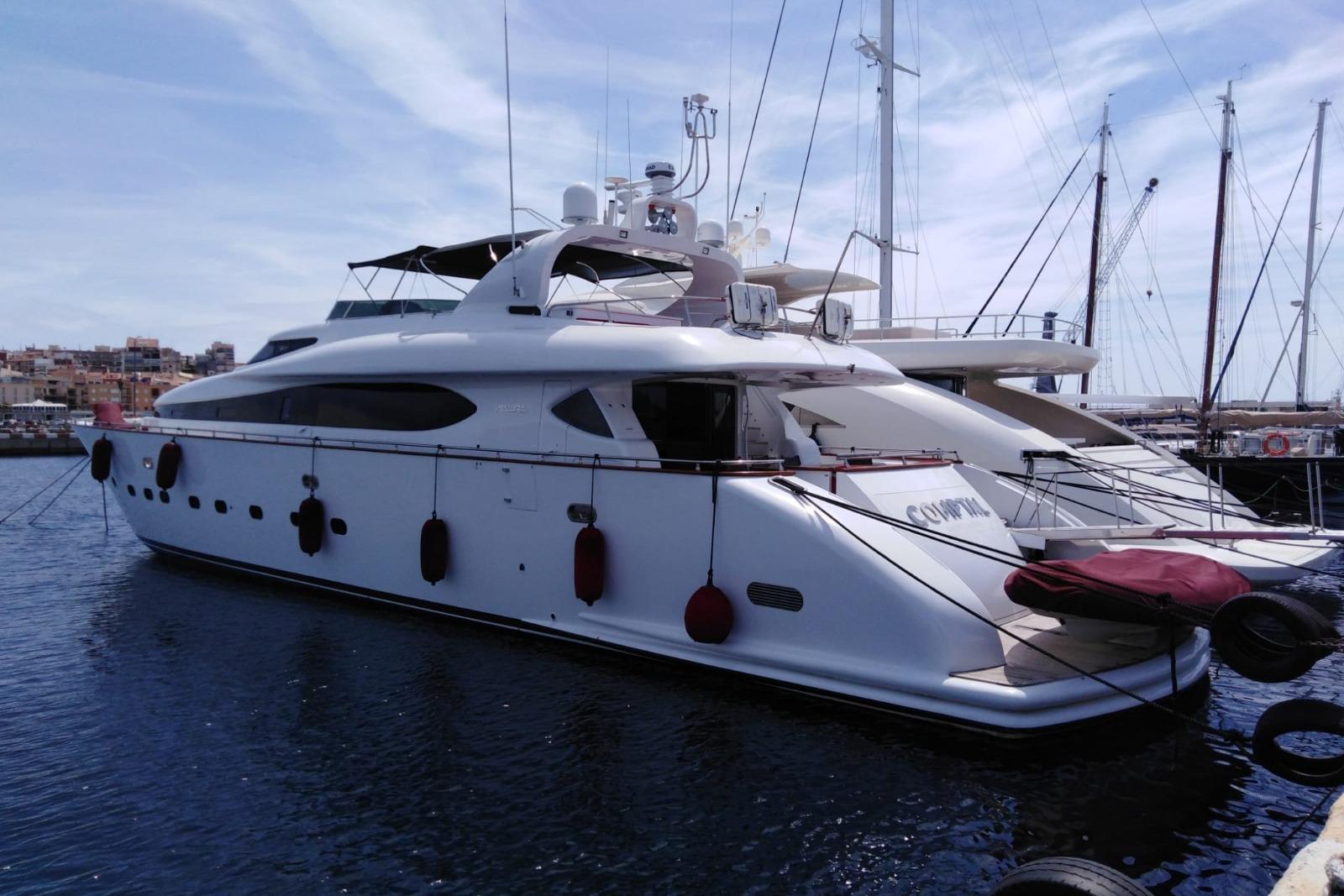 2000 Maiora 31