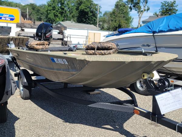 Tracker Grizzly 1654 Mvx Sportsman Boats For Sale - Boats.com