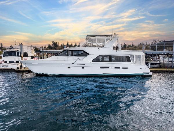1995 Queenship Pilothouse