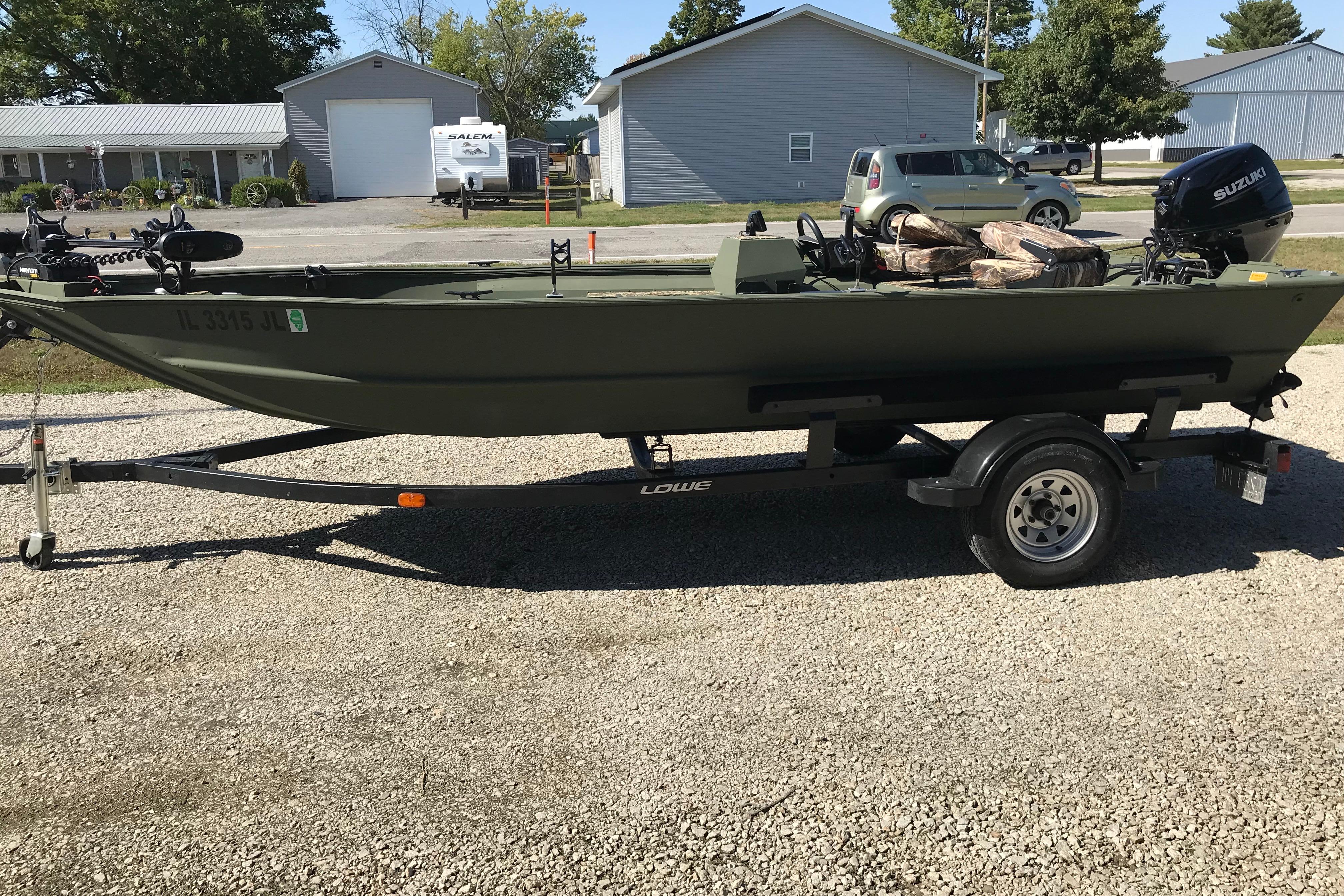 2001 Lowe Roughneck 1860SC