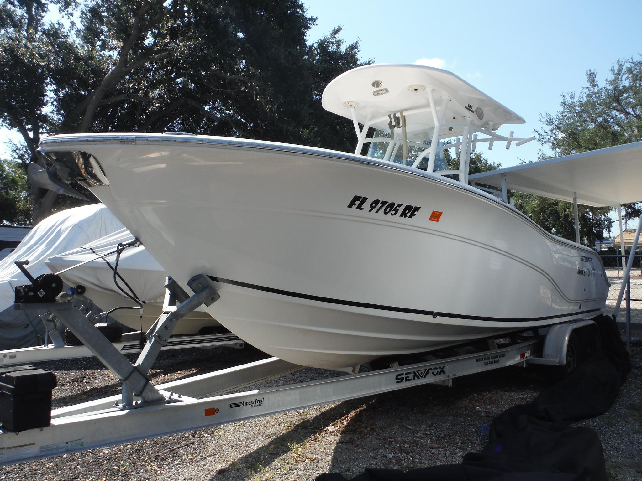 2017 Sea Fox 266 Commander