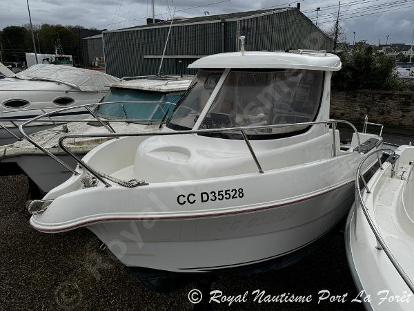 2007 Arvor 210