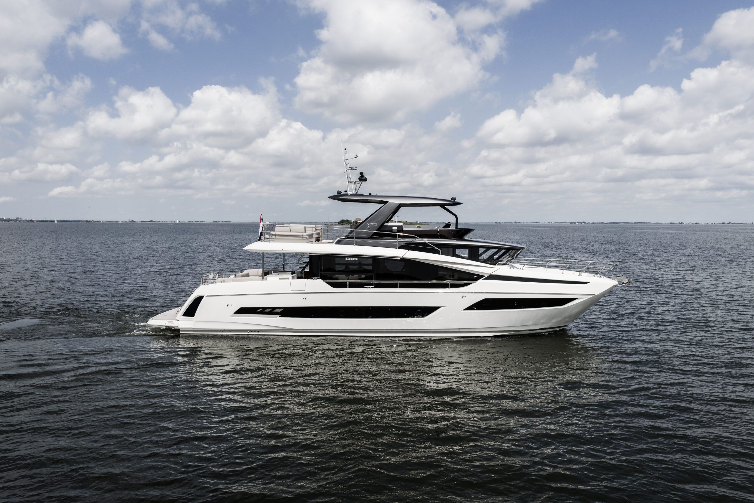 2025 Prestige X70