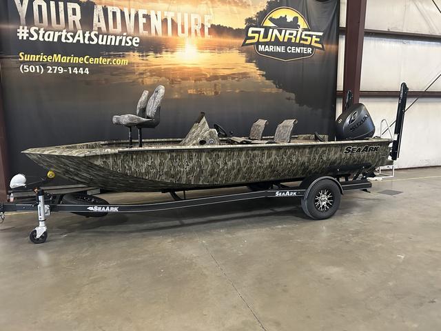 2025 SeaArk Flex 19 W/Suzuki 115