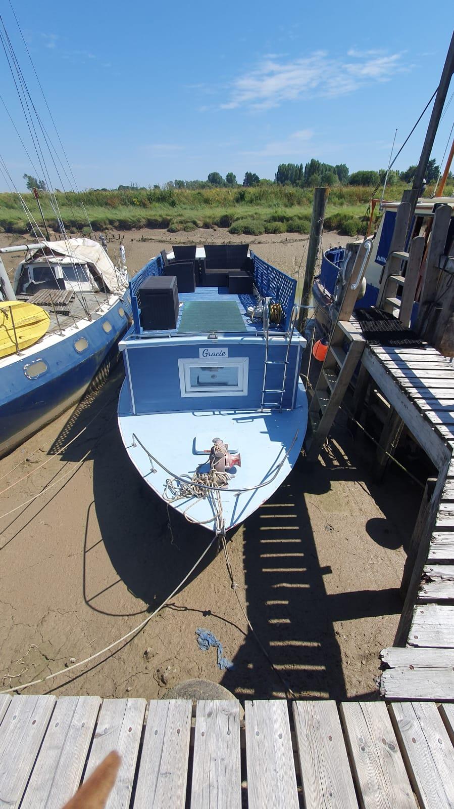 1972 De Groot Converted House Boat