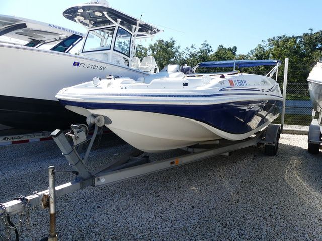 2012 Hurricane SUNDECK SPORT SS 188 OB
