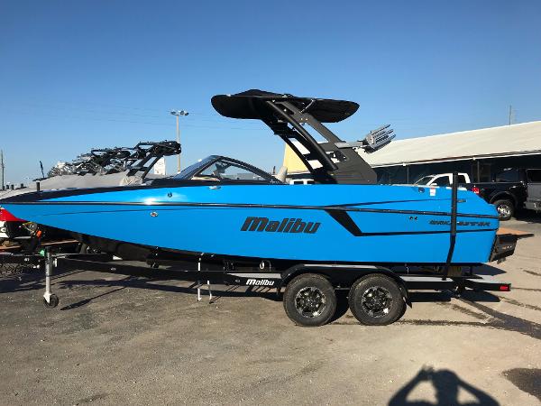 Malibu Wakesetter 22 MXZ: About Time - boats.com