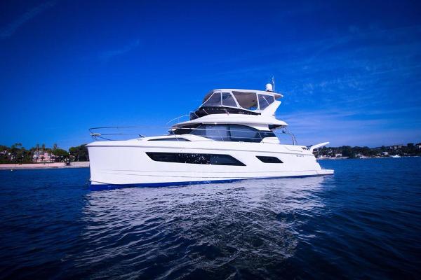 2015 Aquila AQUILA 44