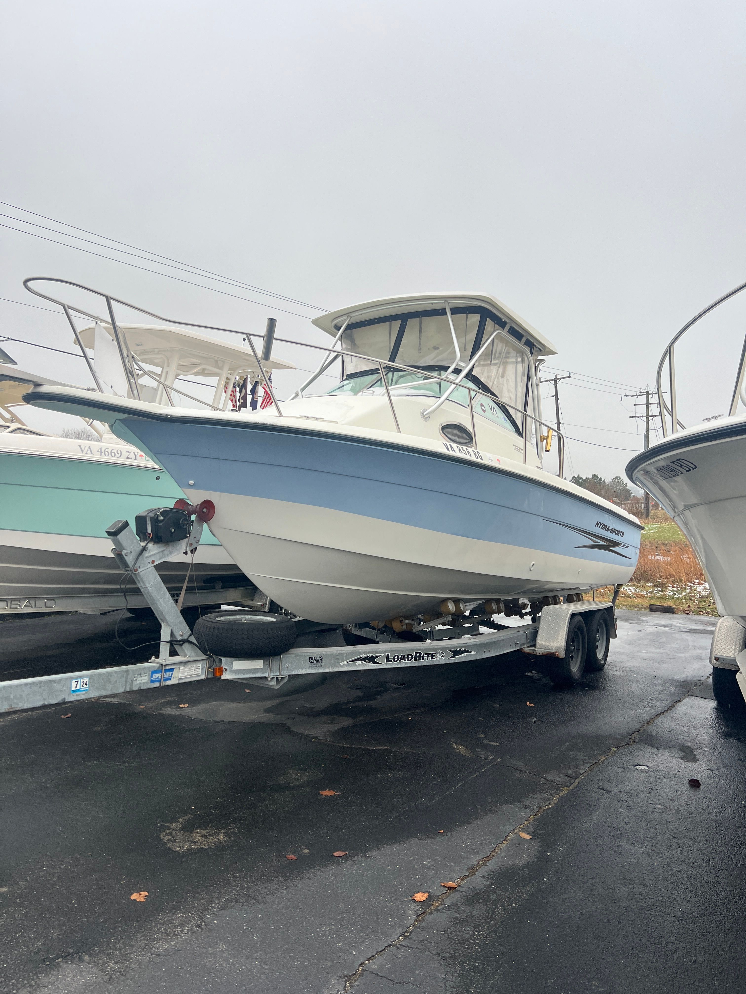 2004 Hydra-Sports Lightning 230 WA