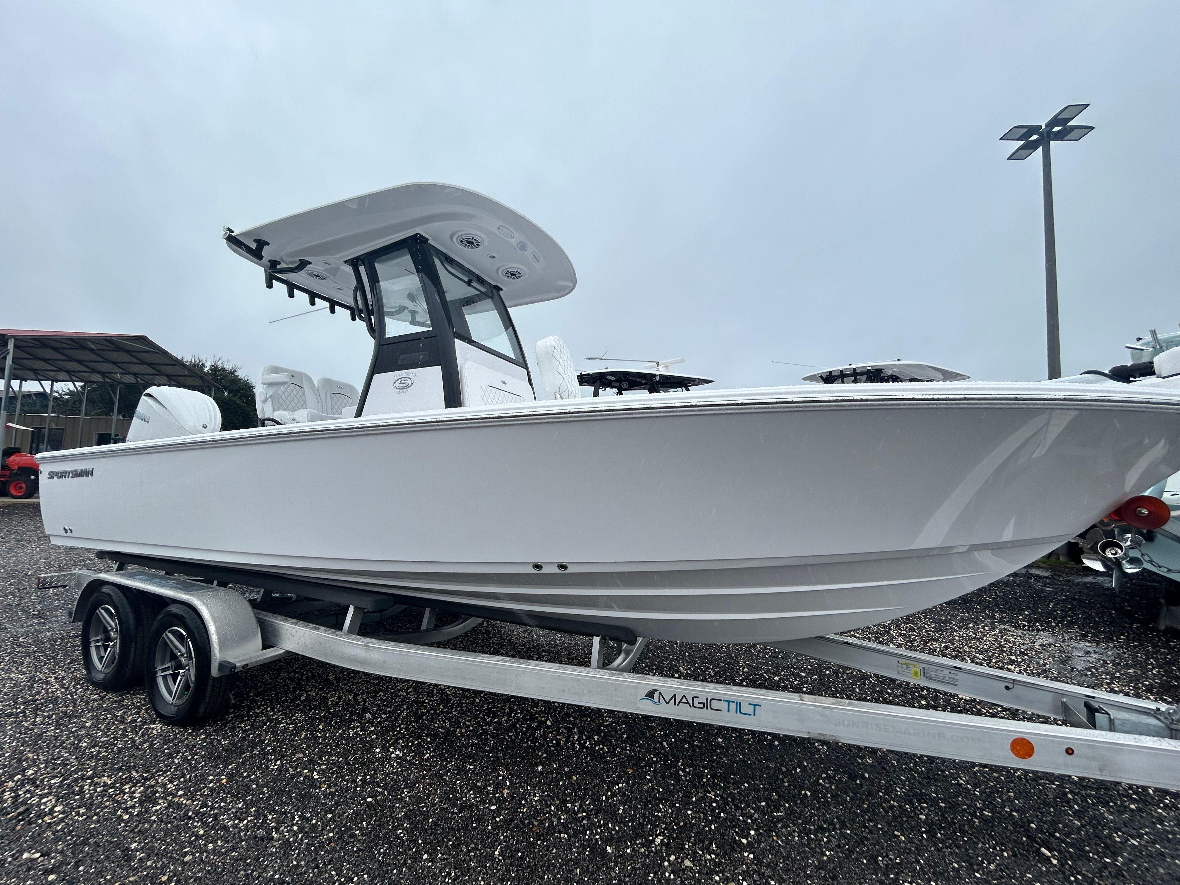 2025 Sportsman Masters 247 Bay Boat