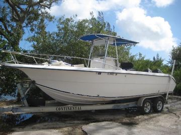 2001 Sea Fox 257 Center Console