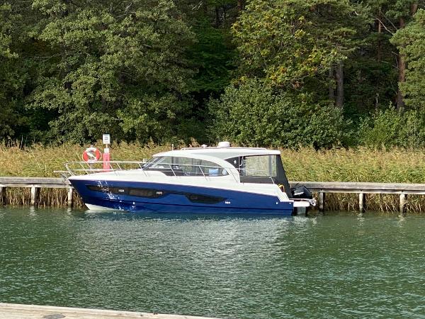 2021 Beneteau Antarès 11