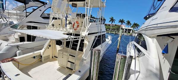 1990 Viking 35