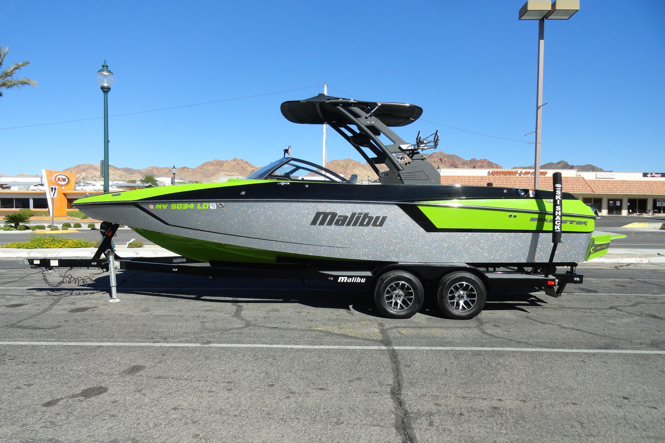 2018 Malibu Wakesetter 24 MXZ