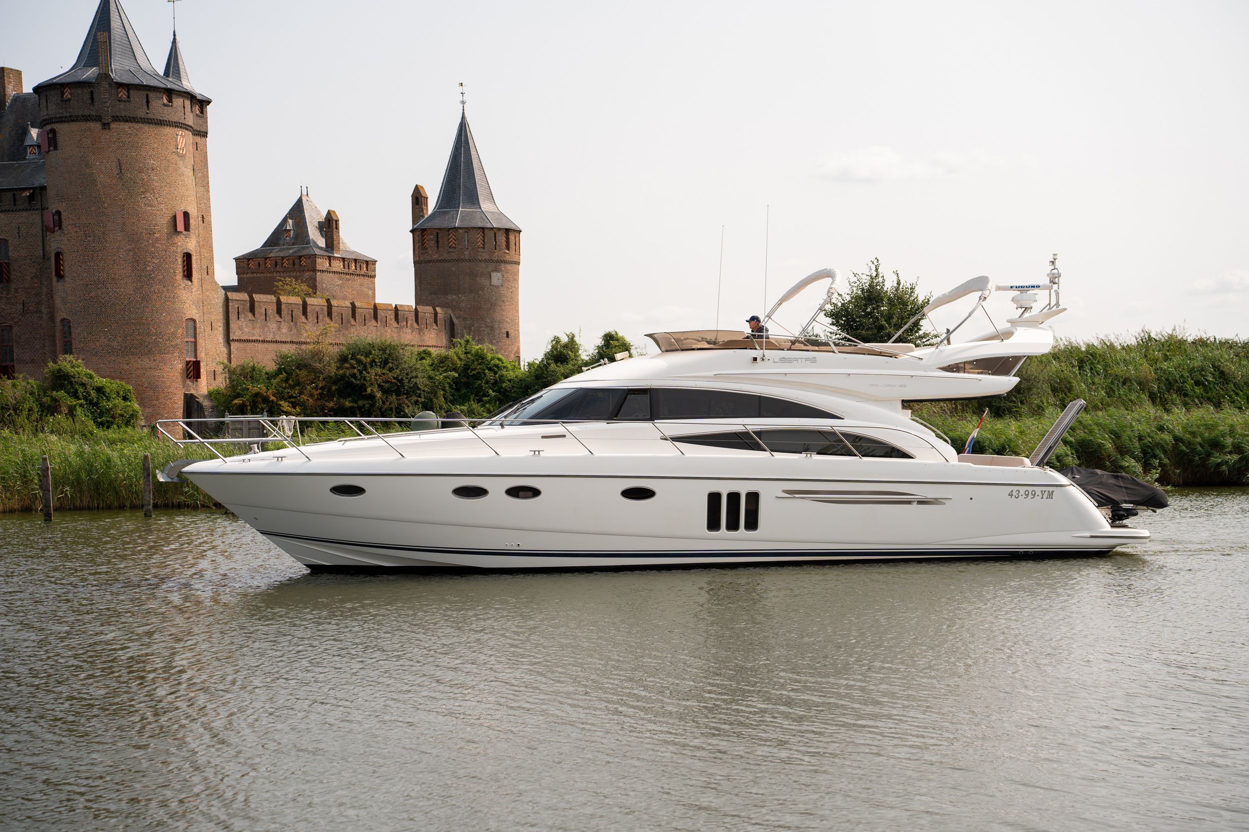 2007 Princess 58 Flybridge
