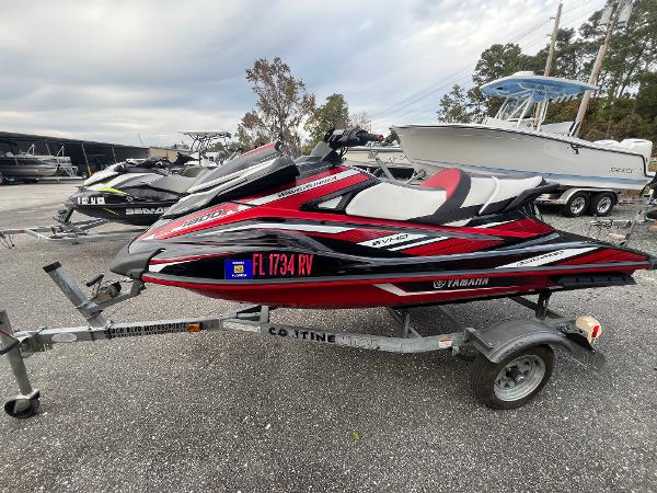 2019 Yamaha WaveRunner GP1800