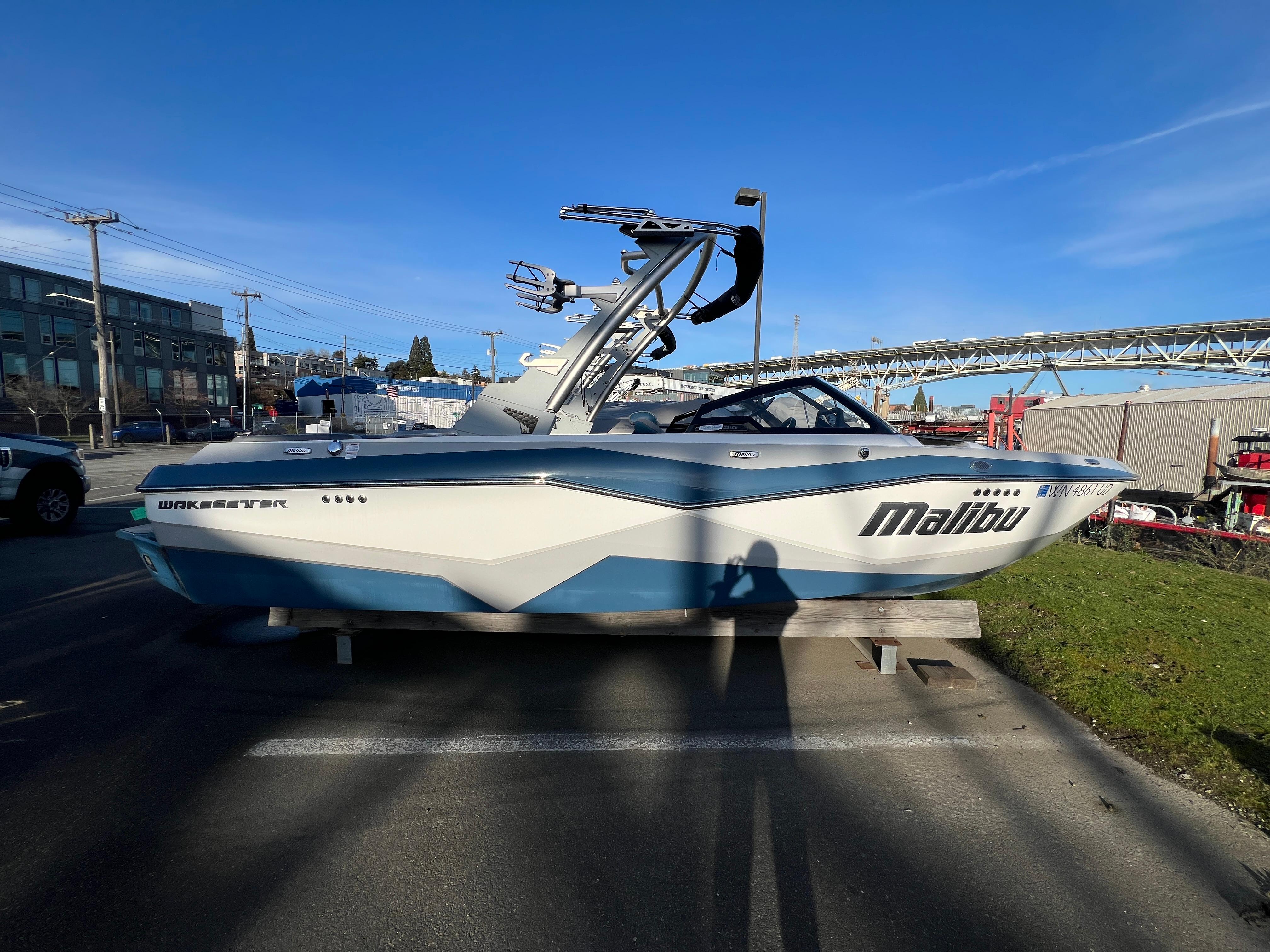 Malibu 22 LSV