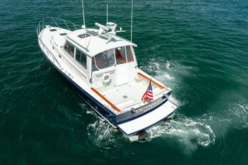 2000 Little Harbor WhisperJet 44
