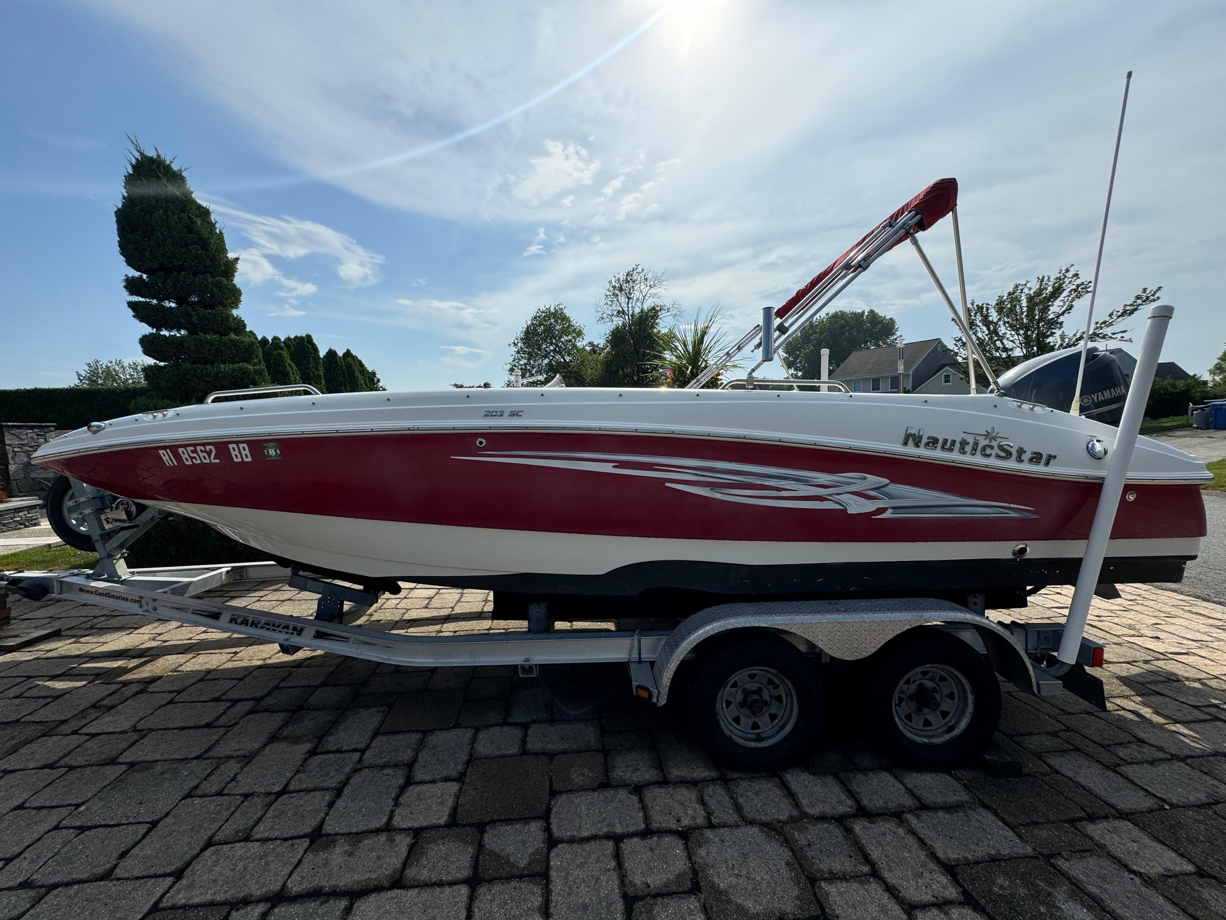 NauticStar 203SC Sport Deck