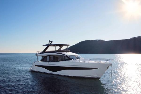 2021 Princess Y72