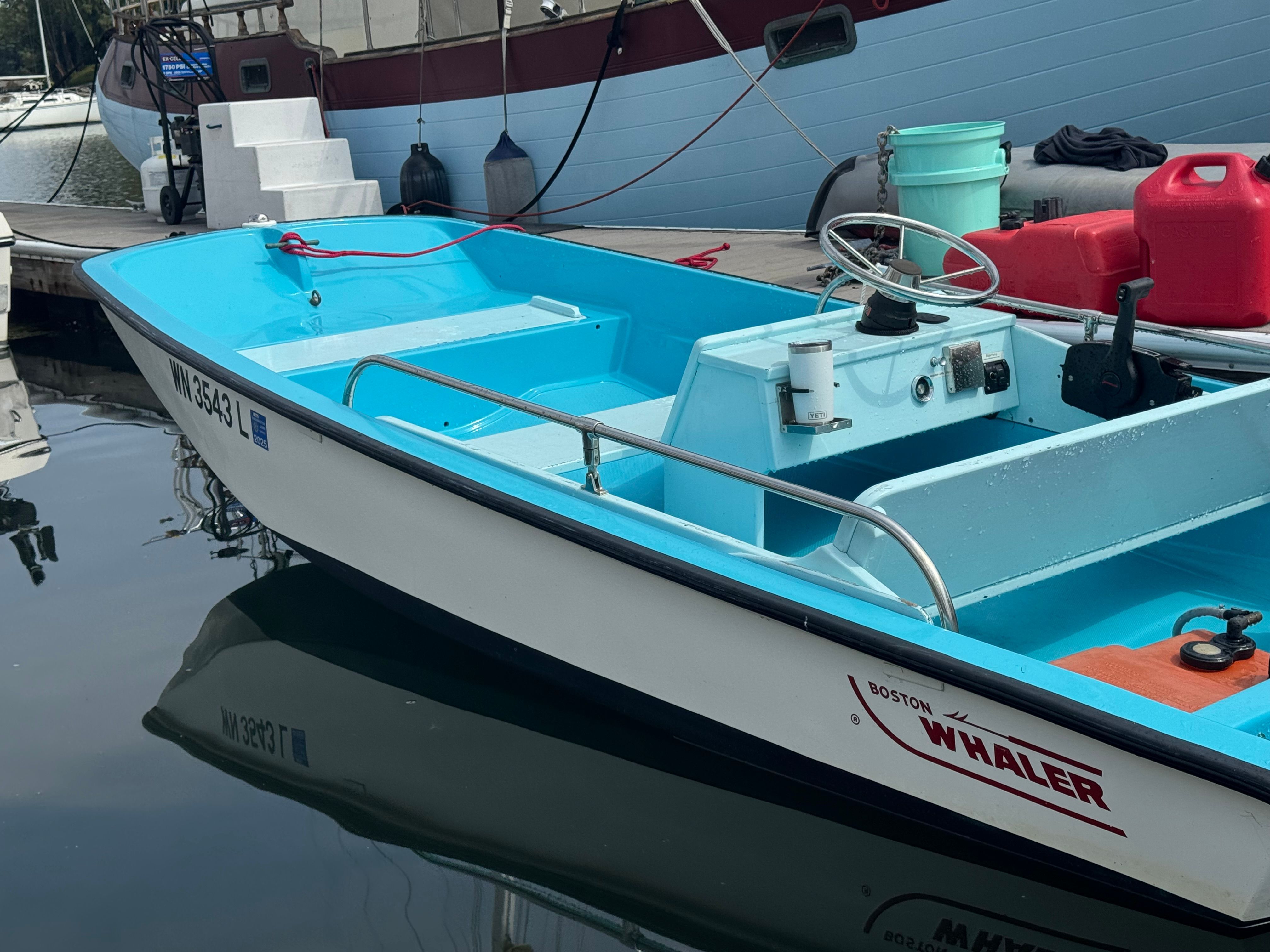 1984 Boston Whaler 13 Montauk