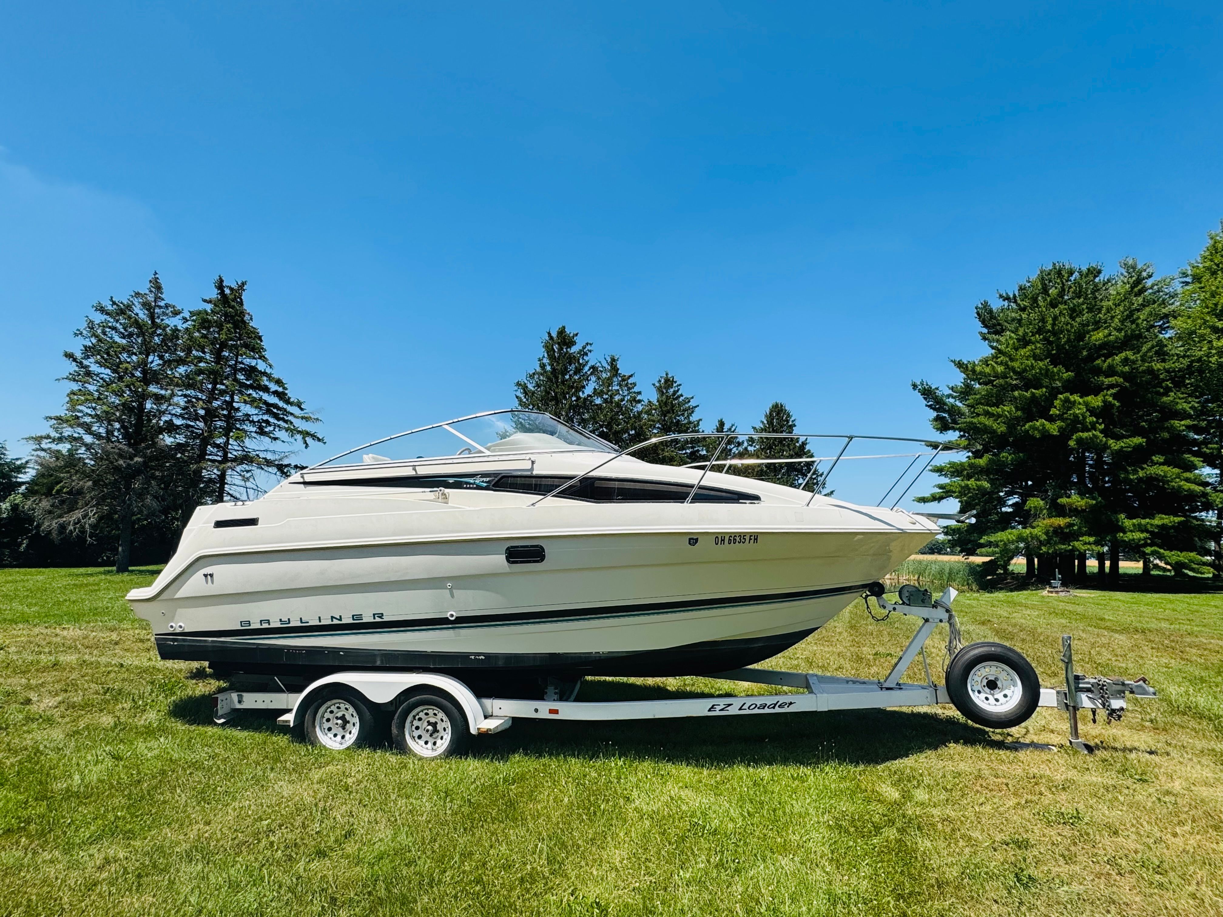 1995 Bayliner Cierra 2355