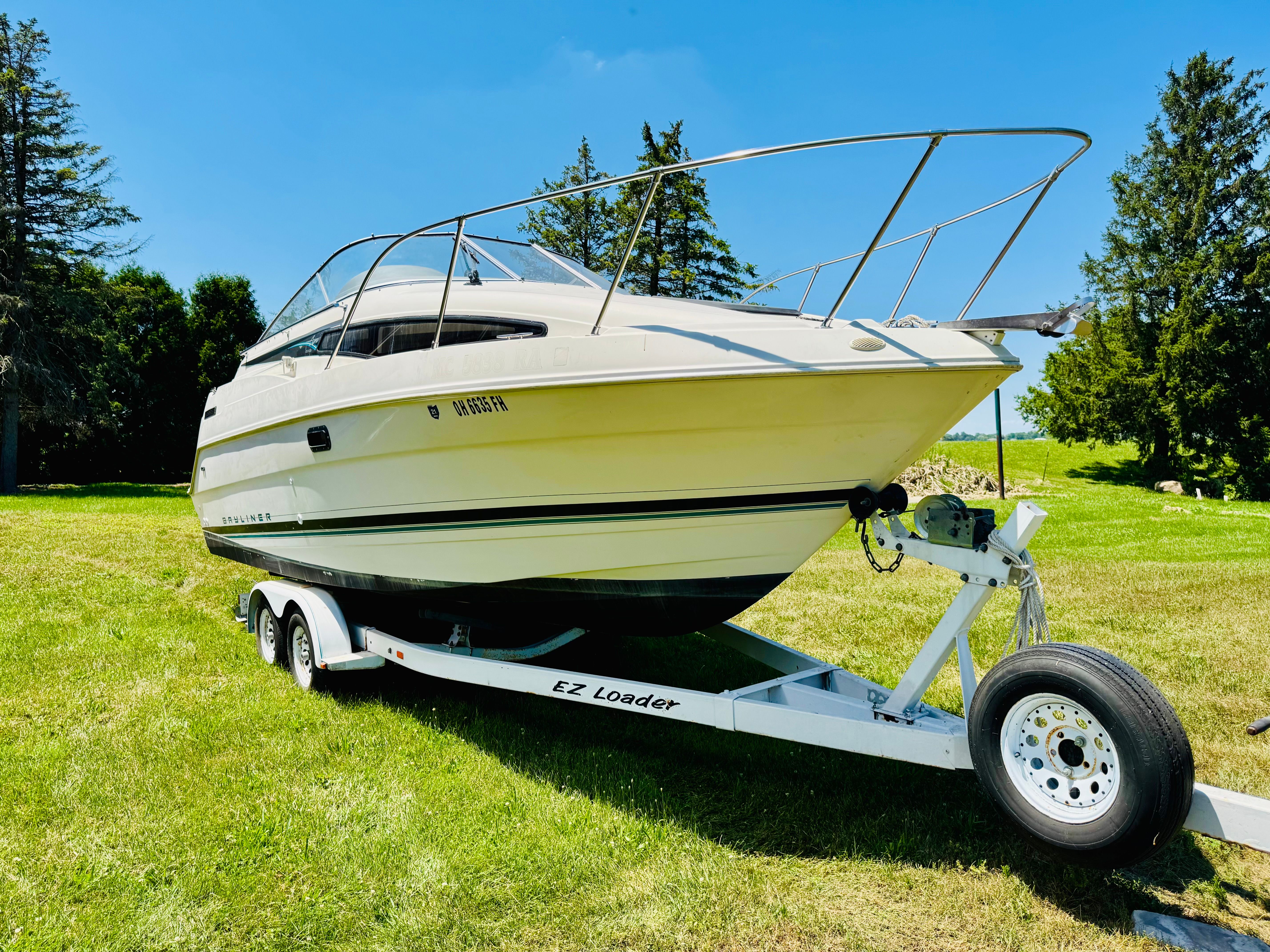 1995 Bayliner Cierra 2355