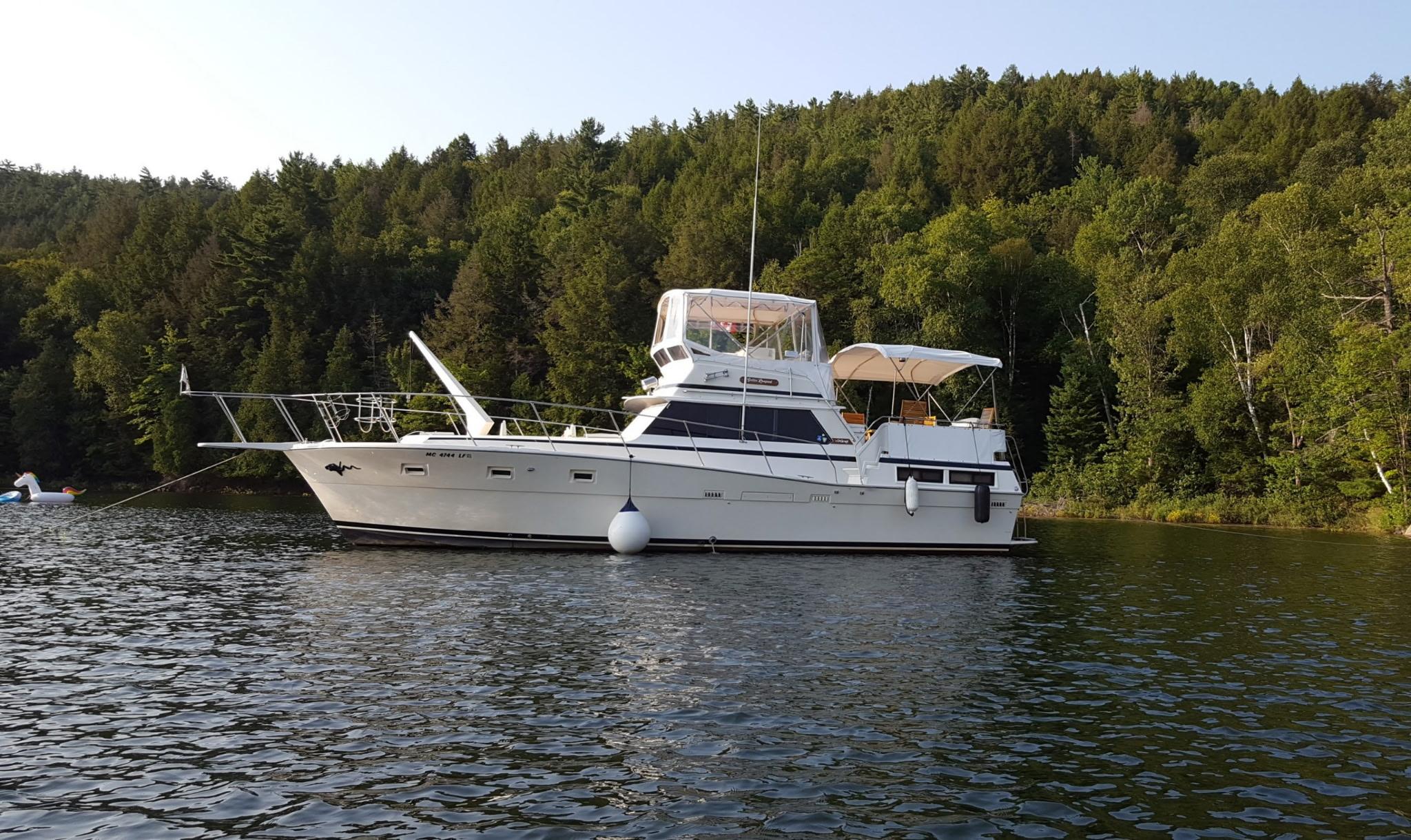 1980 Viking 43 Double Cabin Motor Yacht