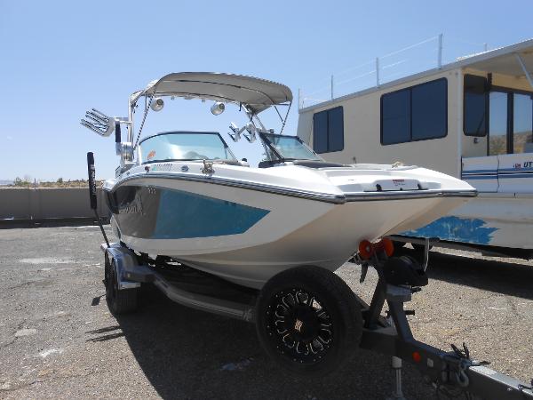 2016 MasterCraft X23