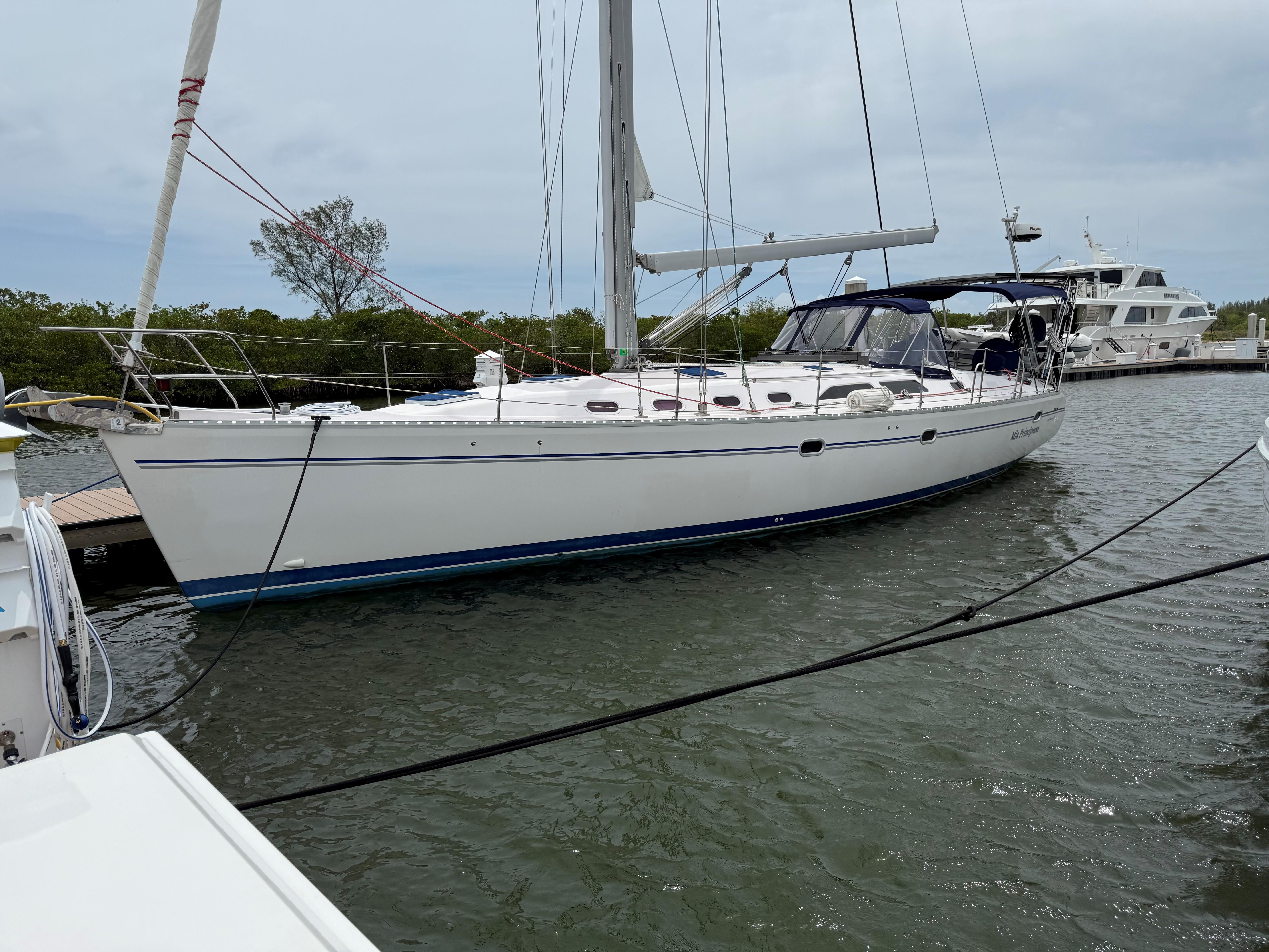 2000 Catalina 470