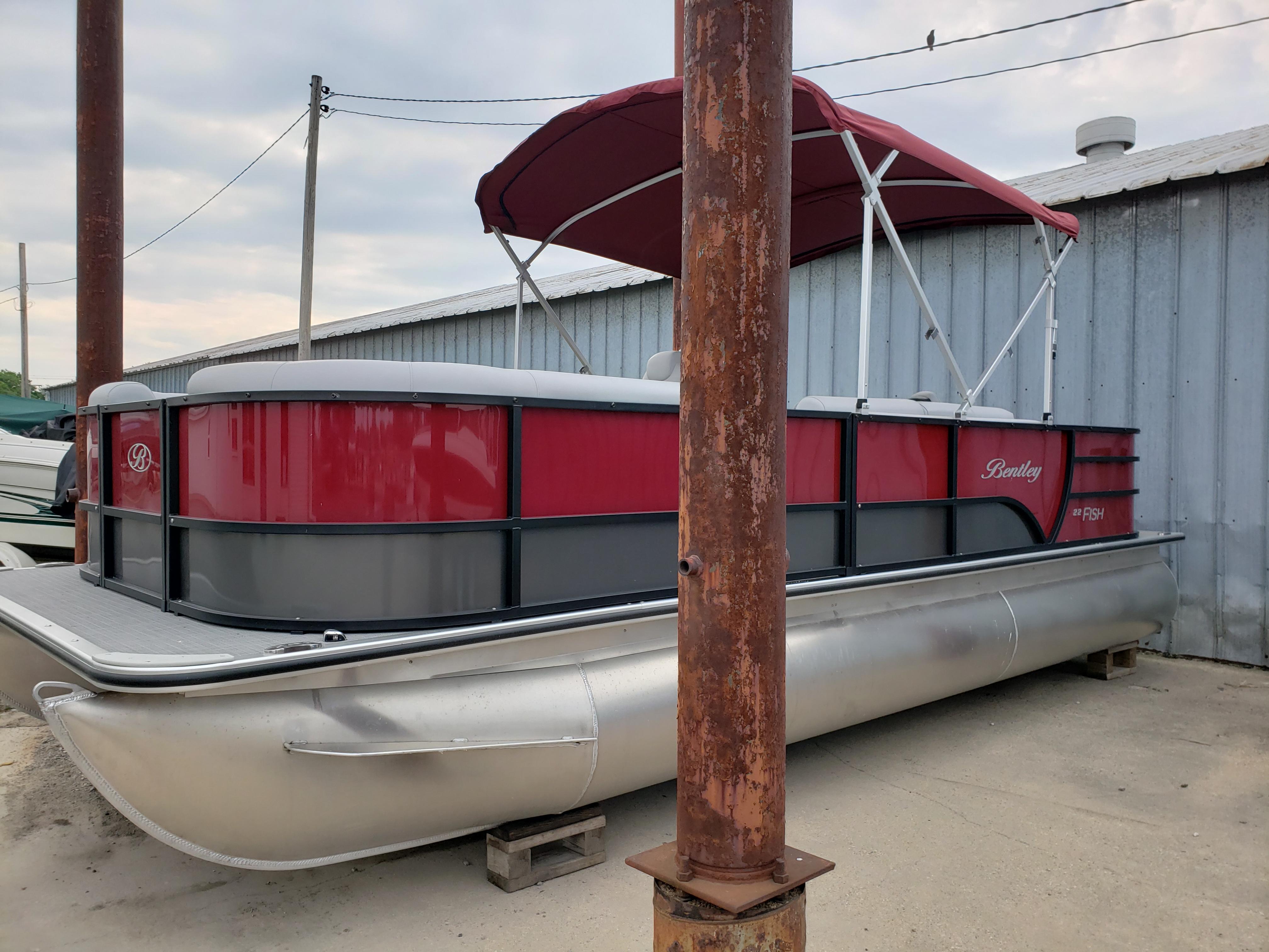 2023 Bentley Pontoons 220 Fish N Cruise