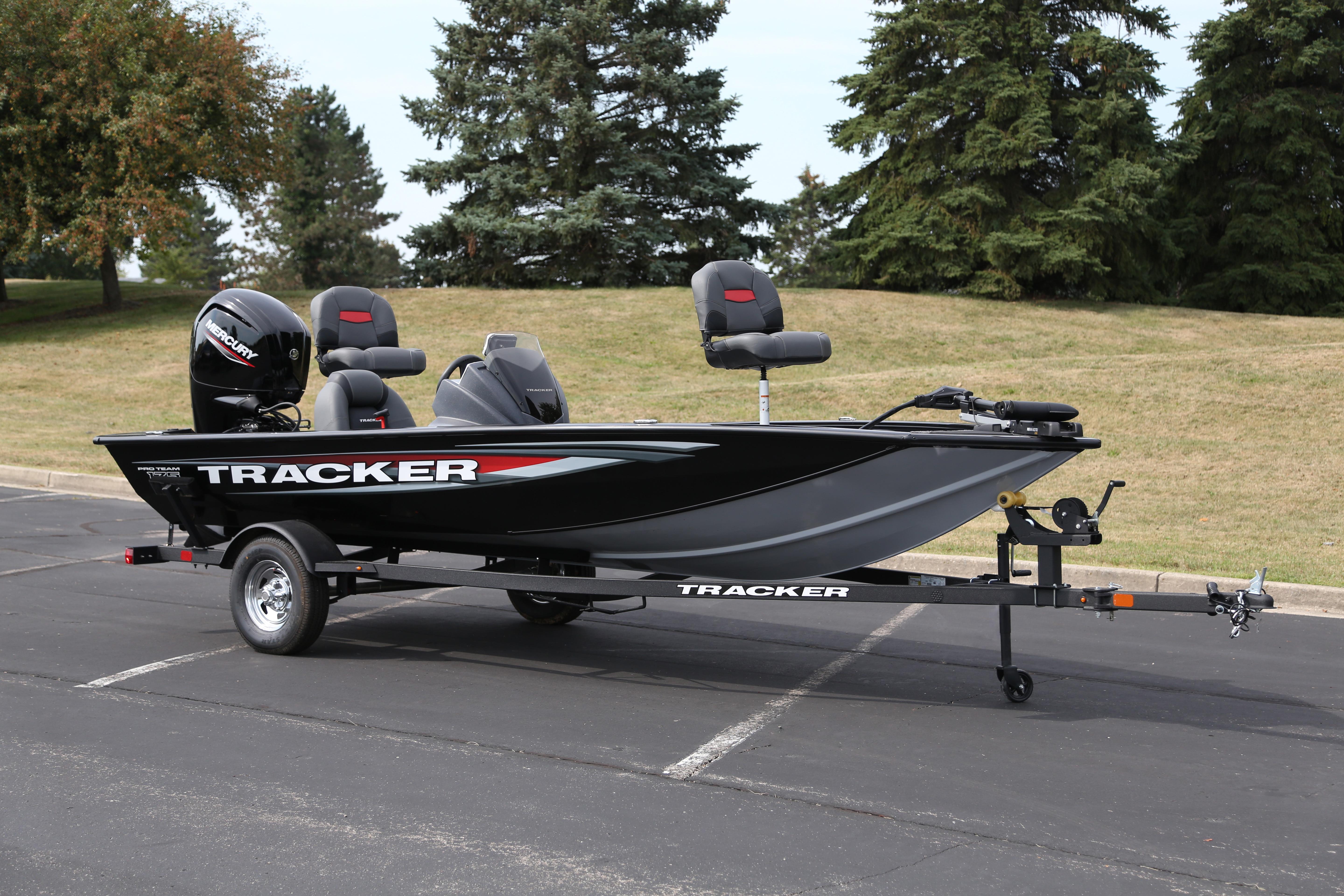 2026 Tracker Pro Team 175