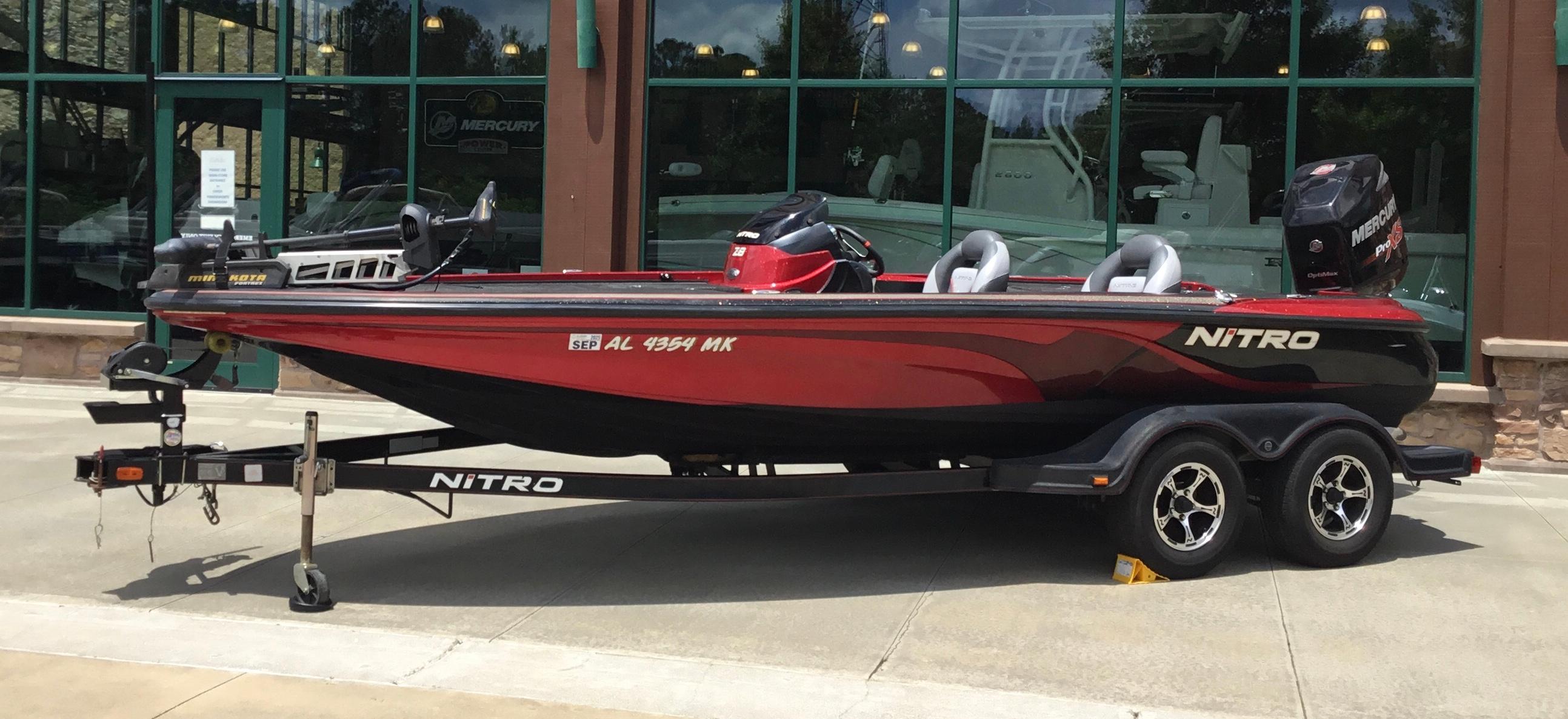 2013 Nitro Z8