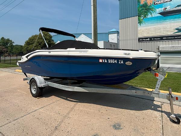 2021 Bayliner DX 2000