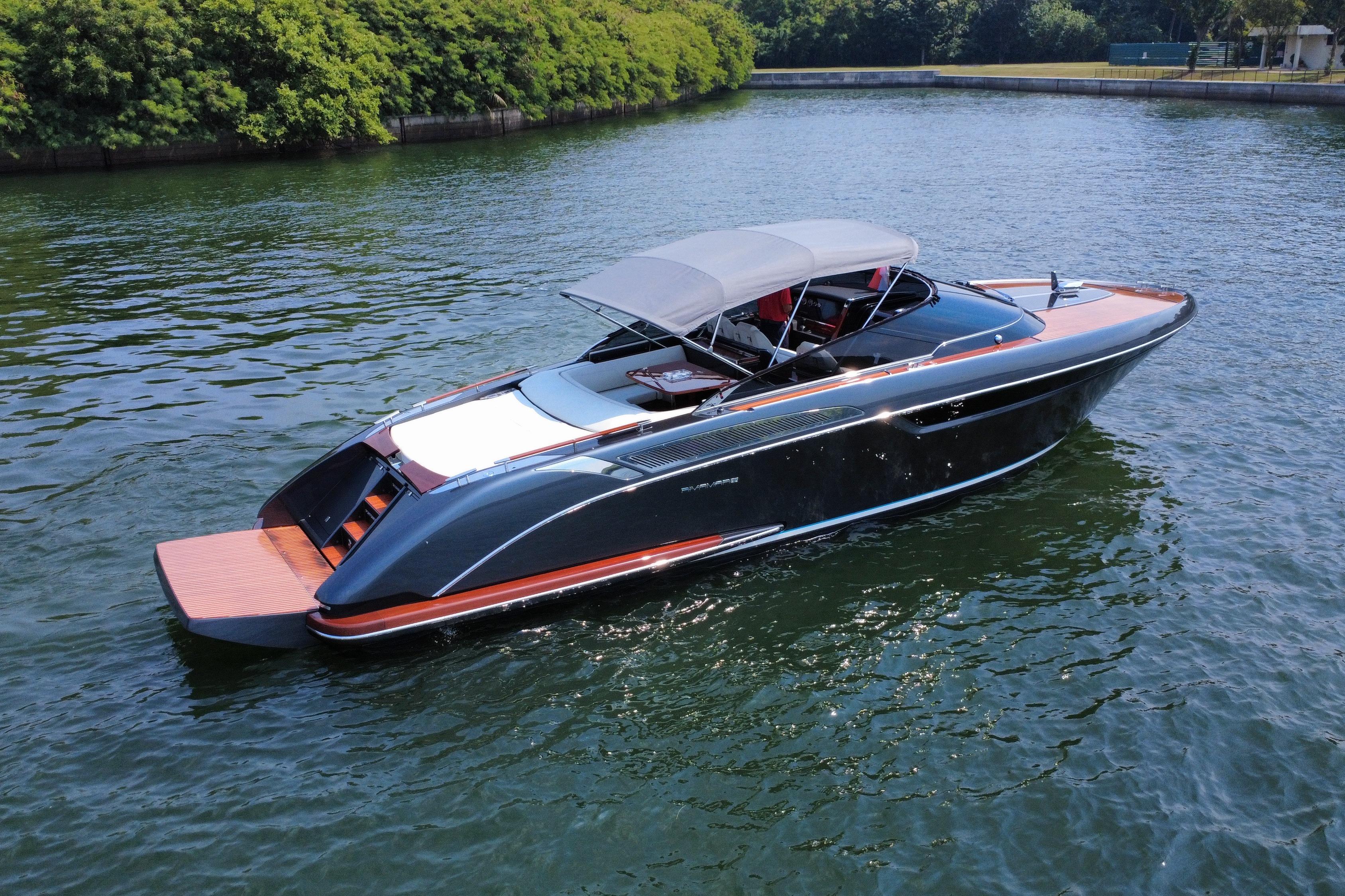 2023 Riva Rivamare 38
