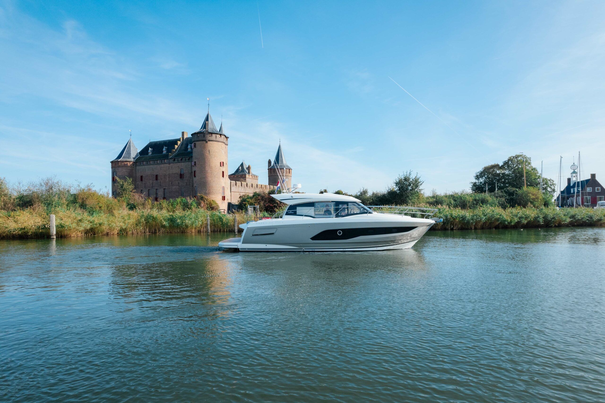 2024 Prestige 420S