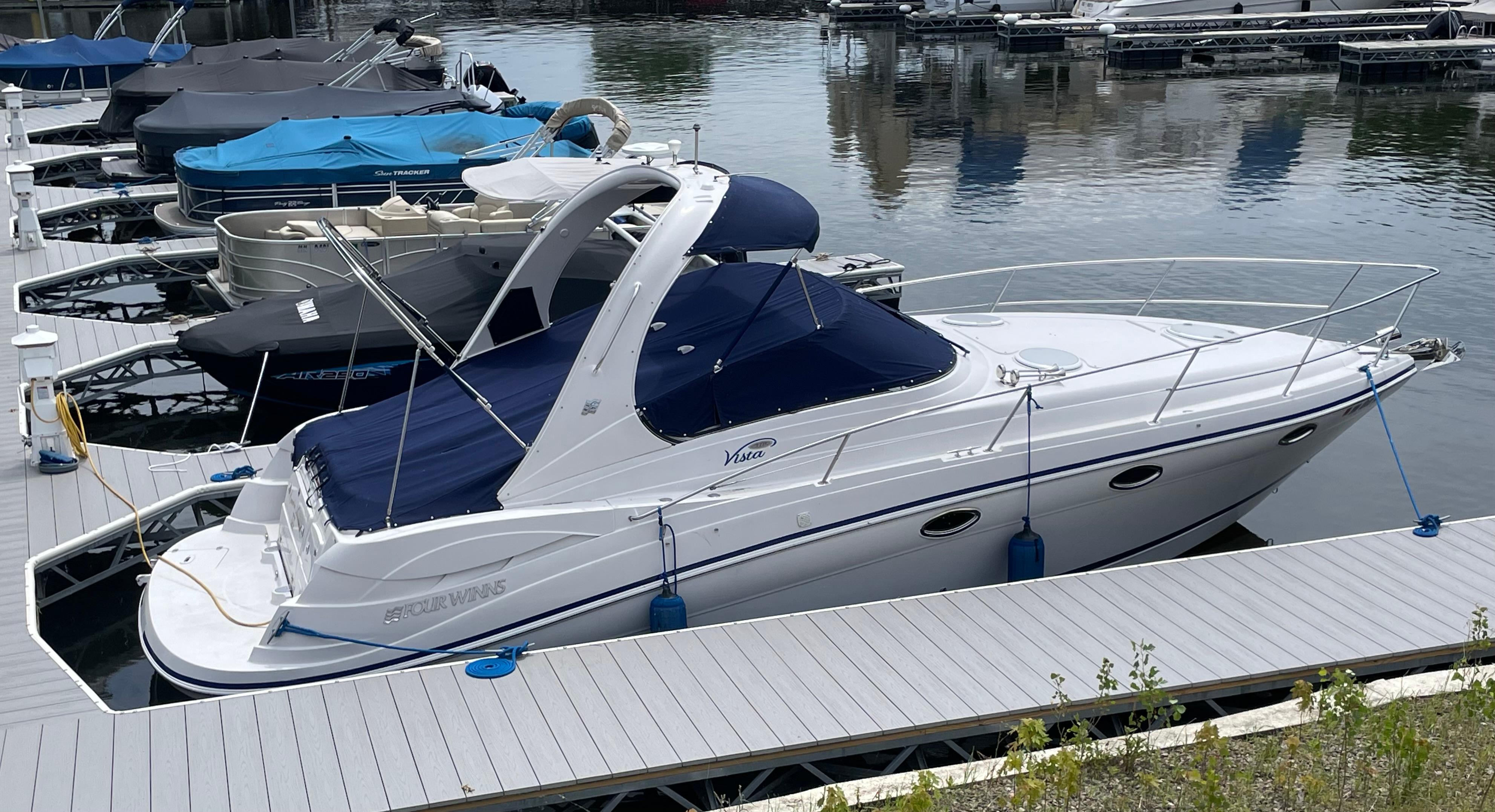 2006 Four Winns 318 Vista