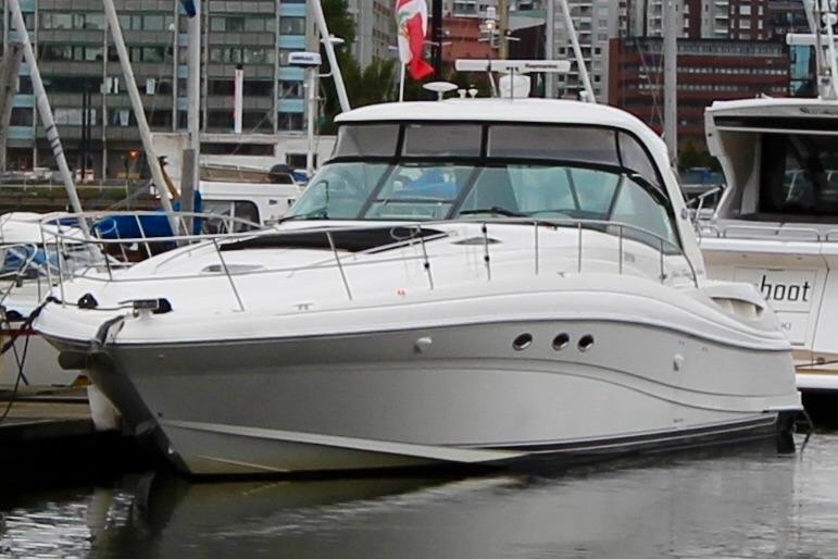 2004 Sea Ray 525 Sundancer