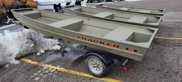 2024 Tracker Grizzly 1436 Jon