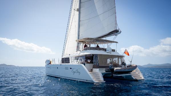 2011 Lagoon 560