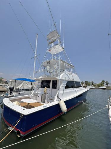 1998 Viking 58 Convertible