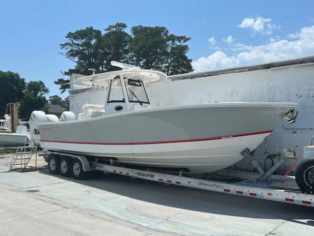 2022 Regulator 34