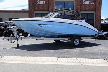 2025 Yamaha Boats AR190