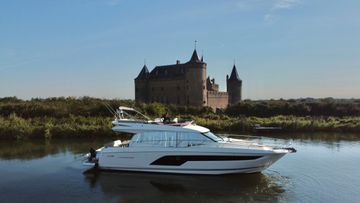 2019 Prestige 590 flybridge