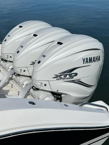 2019 Pursuit S 408 Sport