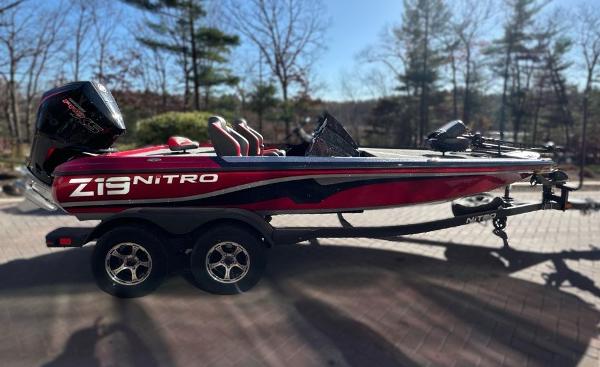 2025 Nitro Z19