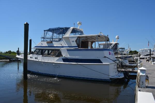 1988 Marine Trader 47 Tradewinds