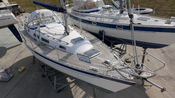 2000 Hallberg-Rassy 31