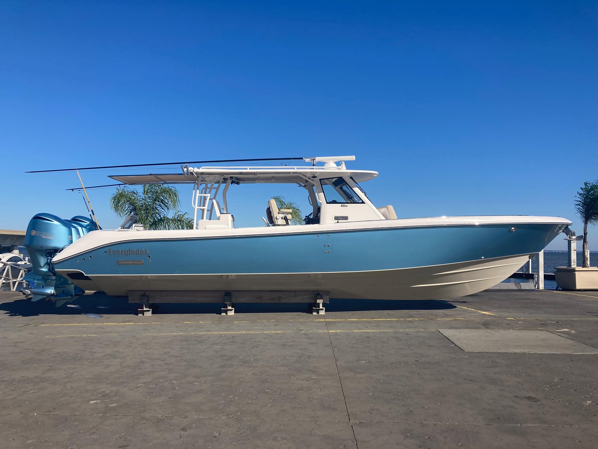 2019 Everglades 435 Center Console, Destin Stati Uniti